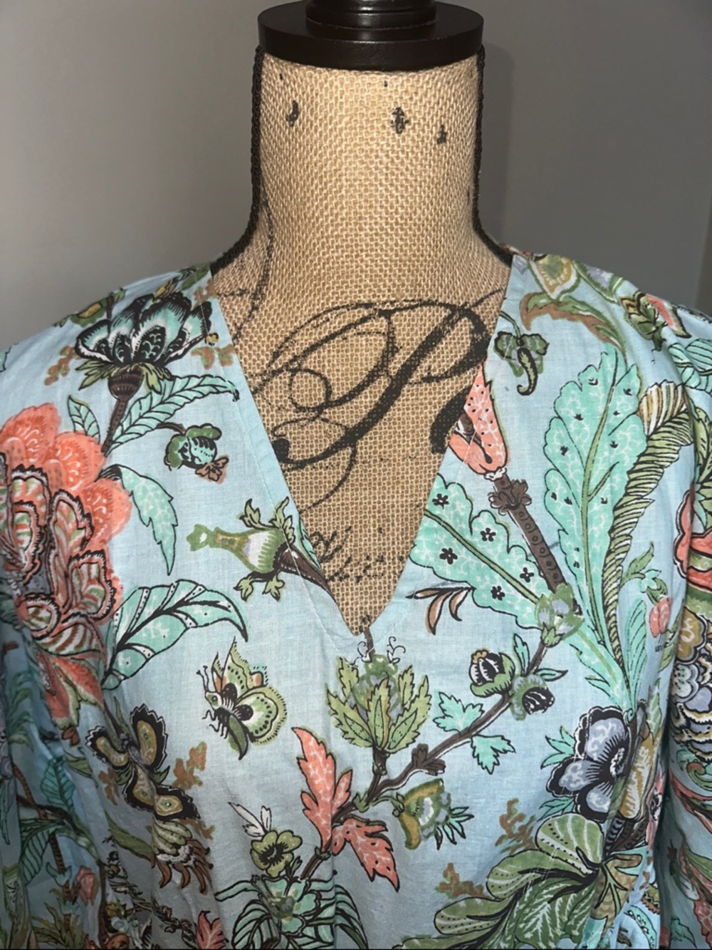 Floral Kaftan Dress with Vibrant Hues NWOT one size fits most
